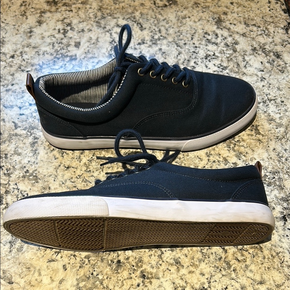 Men's Goodfellow & Co Casual Navy Sneakers